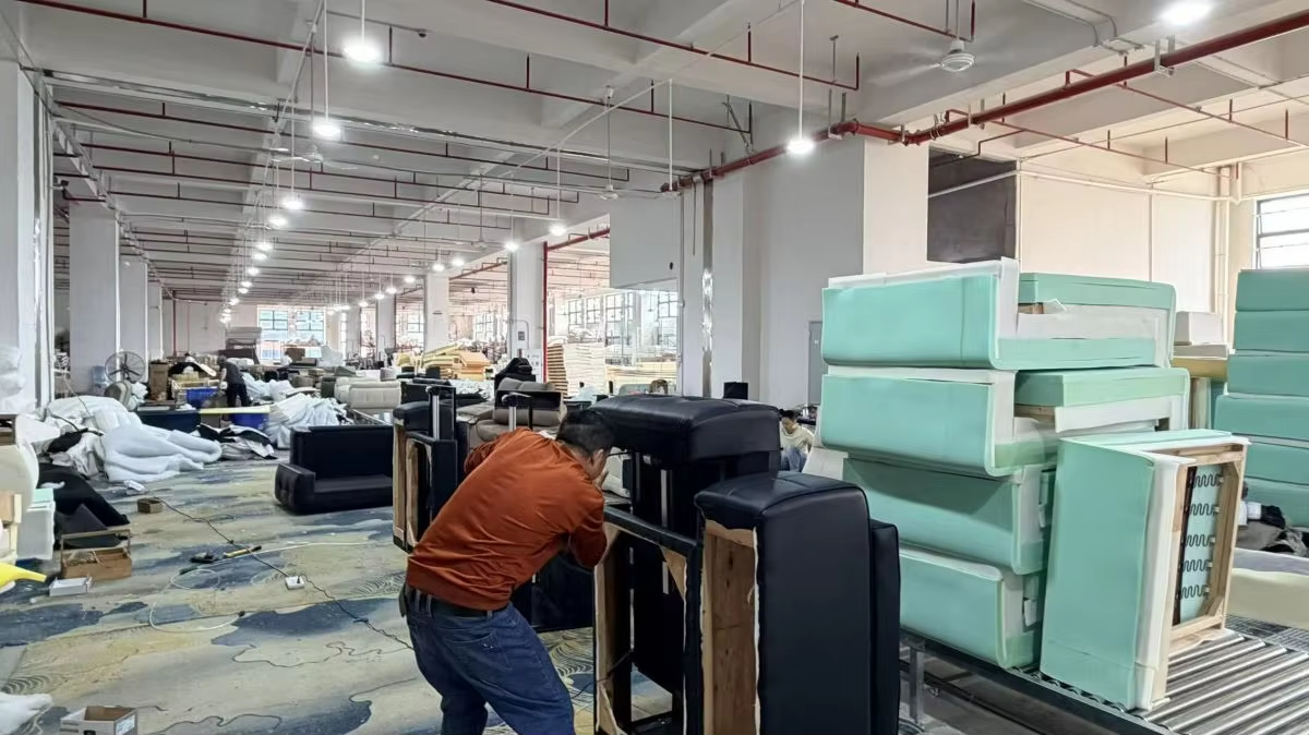 Sofa wood and metal frame construction